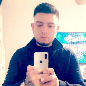 Meet your Posher, Luis